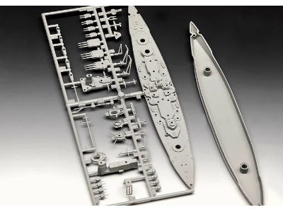 Battleship Gneisenau - Starter Kit - image 7