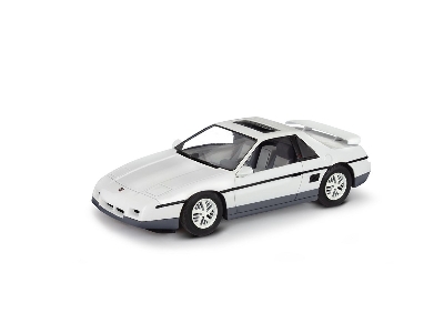 Pontiac Fiero Gt (1985) - image 2 Pontiac Fiero Gt (1985) - image 2