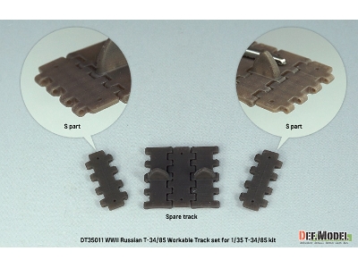 Russian T-34/85 - Workable Track Set - image 7
