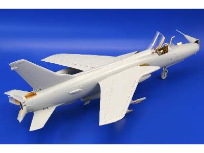 F-105D/ G exterior 1/48 - Hobby Boss - image 7