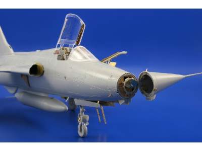 F-105D/ G exterior 1/48 - Hobby Boss - image 16