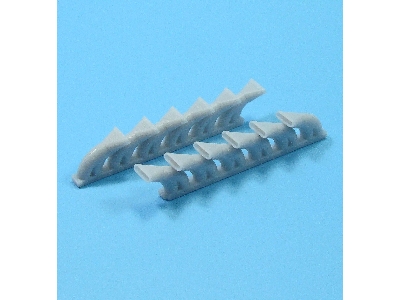 Bell P-39 Airacobra Mk.I - Fishtail Exhaust (For Special Hobby Kits) - image 1