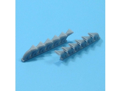 Bell P-39 Airacobra Mk.I - Fishtail Exhaust - image 1