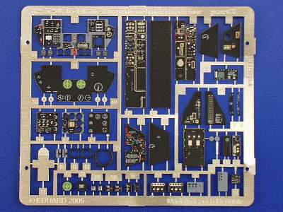 F-105G interior 1/32 - Trumpeter - image 7