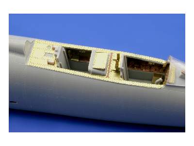 F-100F interior S. A. 1/48 - Trumpeter - - image 7