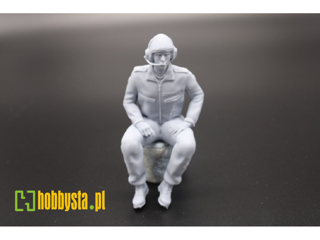 Bundeswehr Tank Crewmember Sitting With Tankhelmet - image 1