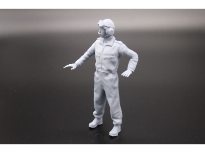 Bundeswehr Crewmembers For Marder Or Puma (3 Figures) - image 3