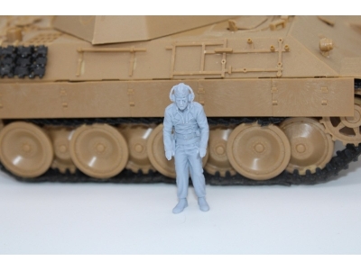 German Wwii Tank Commander - image 1