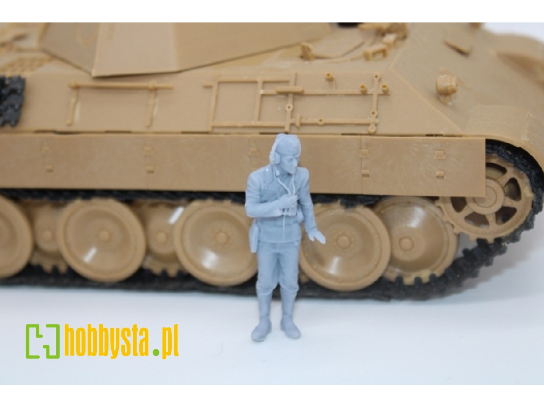 German Wwii Tank Commander - image 1