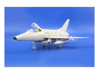 F-100C exterior 1/48 - Trumpeter - image 14