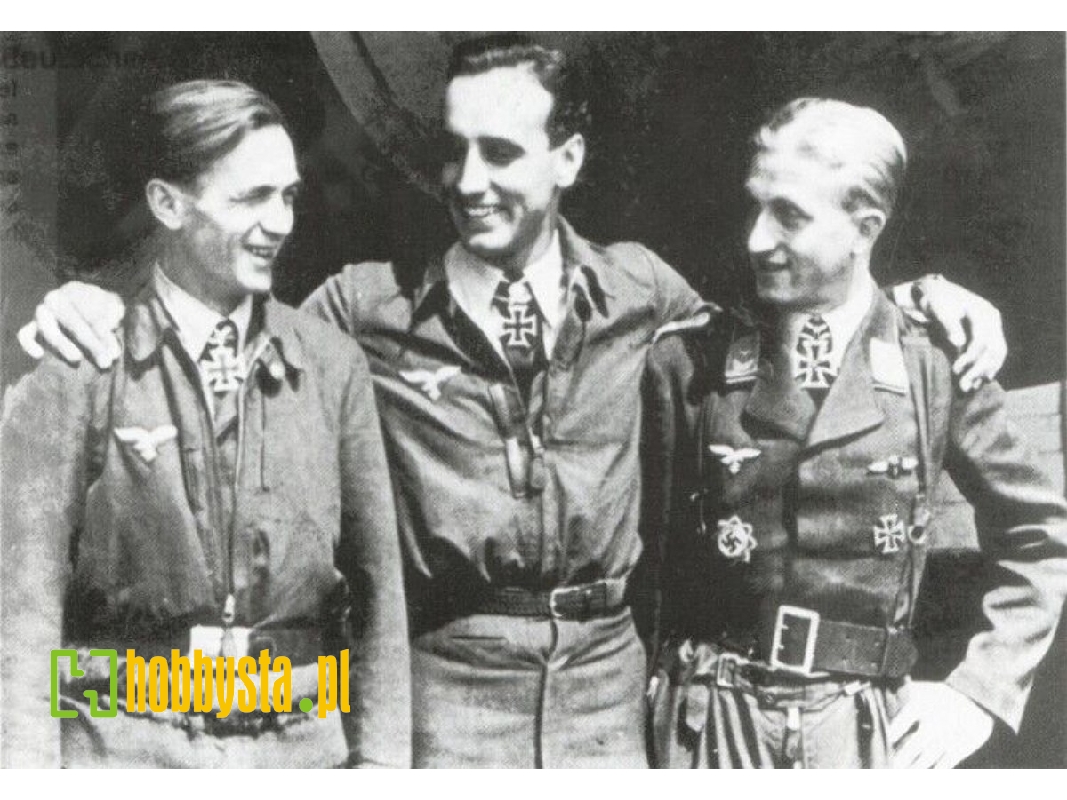Nachtjäger Ace Hans Wolfgang Schnaufer, Complete Crew - image 1