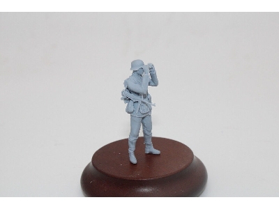 German Luftwaffe Officer For 2cm Flak/Vierling - image 1