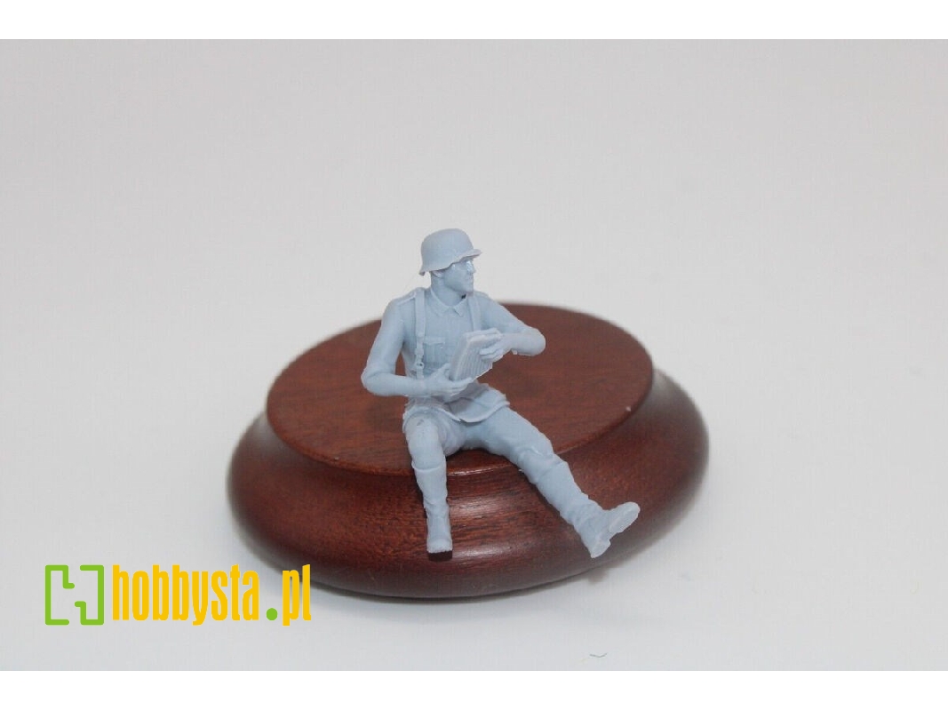 German Luftwaffe Soldier Sitting (Left Side) - image 1