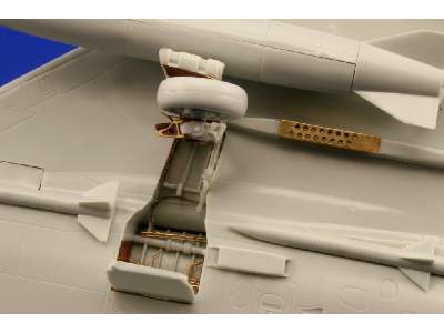 EF-2000 Typhoon Single Seater S. A. 1/72 - Revell - image 10