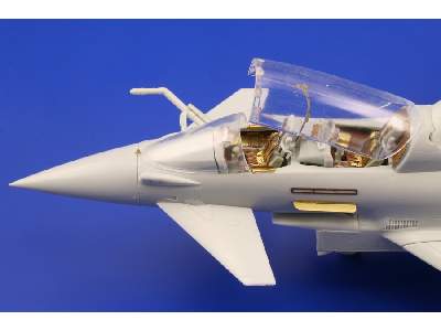 EF-2000 Typhoon Two-seater 1/72 - Revell - image 2