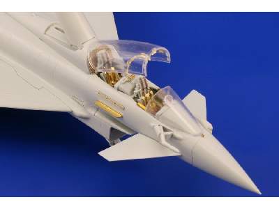 EF-2000 Typhoon Two-seater 1/72 - Revell - image 7
