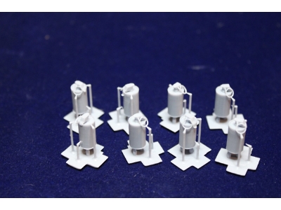 M18 Us Smoke Grenades (8pcs) - image 1