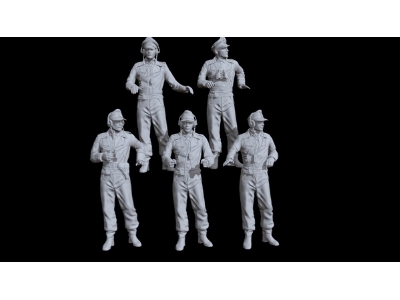 German Tank Crew Summer Dress (5 Figures) - image 1