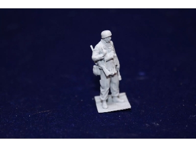 Paratrooper 1944 - image 1