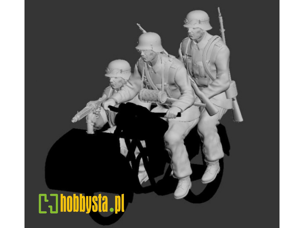 German Motorbike Crew 3 Soldiers - image 1