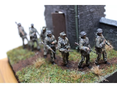 Waffen Ss Troops Marching (With Decals) - image 1