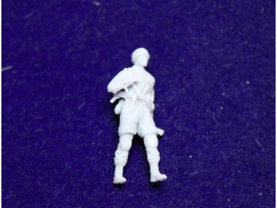 Paratroopers Crete With Mp 40 And Hand Grenade - image 1