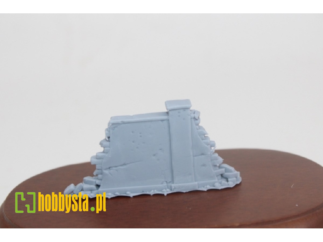 Small Wall - image 1