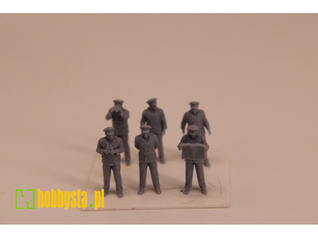 German Kriegsmarine Officers On Deck (6 Figures) - image 1