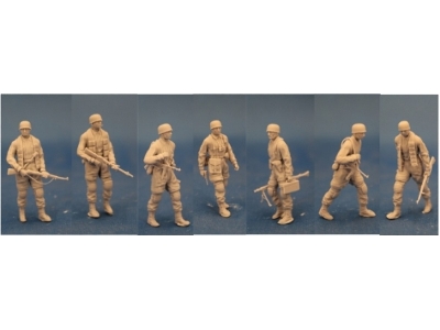 German Wwii Fallschirmjager With Dropcontainer (7 Figures) - image 1