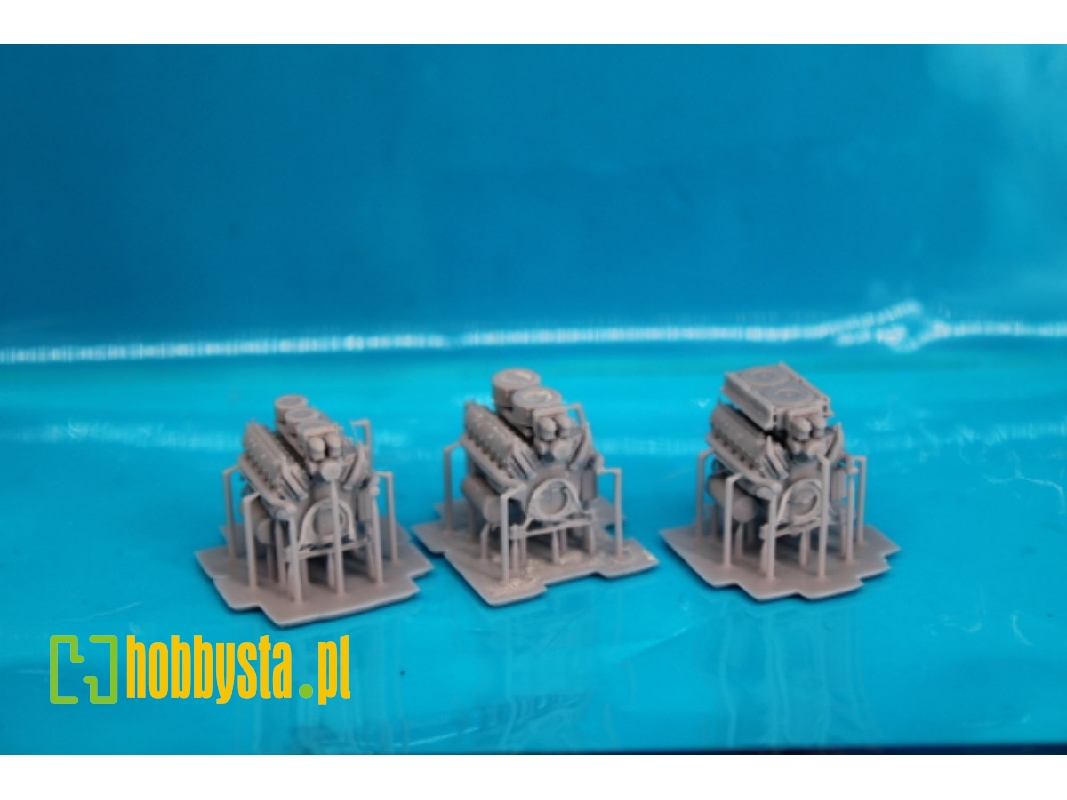 3 Different Engines For Tiger, Panther And King Tiger - image 1