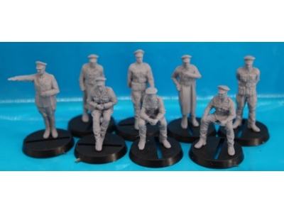 8 German Officers - image 1