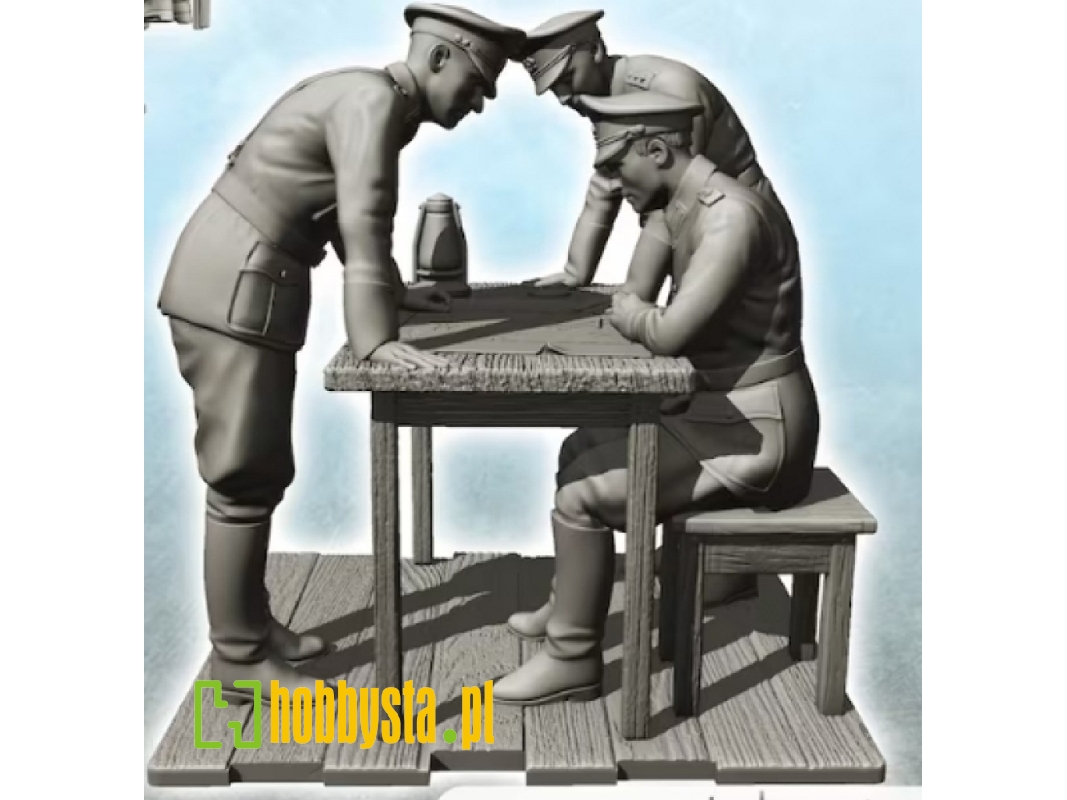 4 German Soldiers At The Map Table - image 1