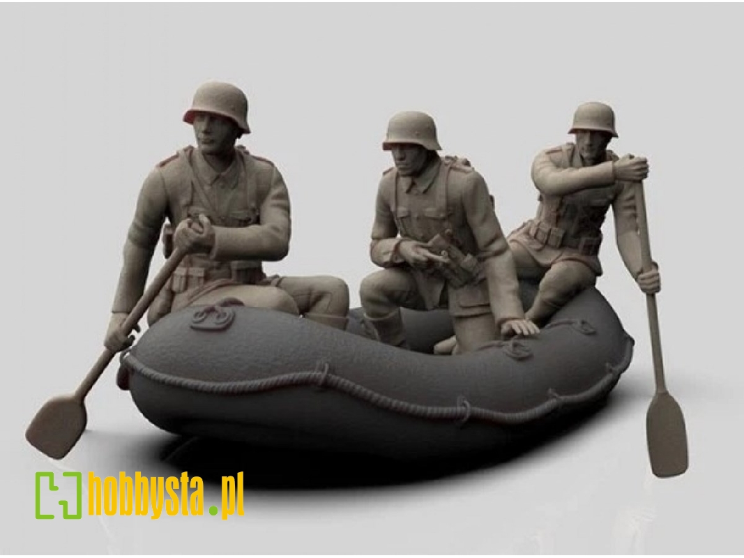 German Inflatable Boat With 3 Storm Pioneers - image 1