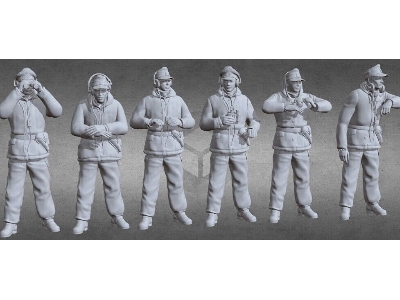 German Wwii Tank Crew In Winter Uniforms (6 Figures) - image 1