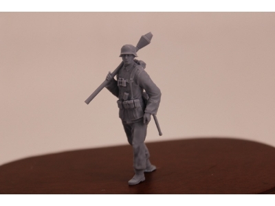 German Wwii Waffen Ss Grenadier With Panzerfaust - image 1