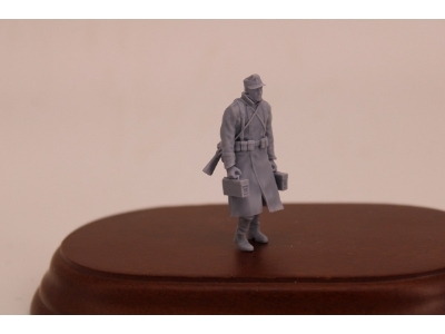 German Soldier Walking In Greycoat With Fieldcap And 2 Mg Ammo Boxes - image 1