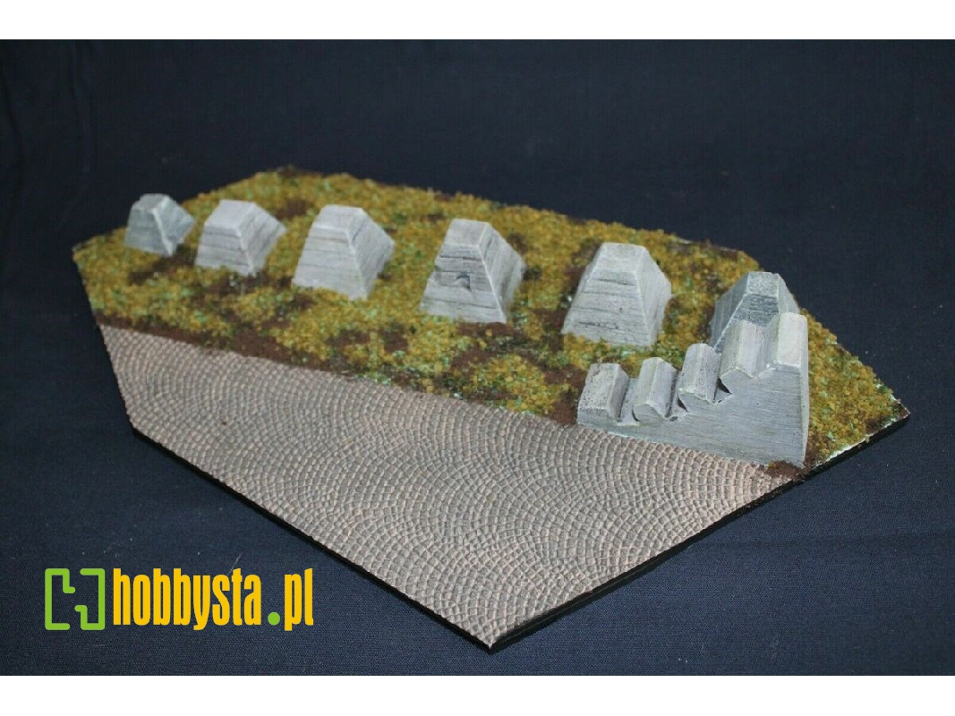 Siegfried Line Dragon's Teeth And Road Block - image 1