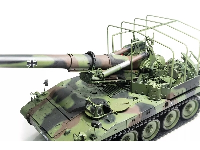 German Army M110 A2 G - 203 Mm Self-propelled Howitzer - image 8