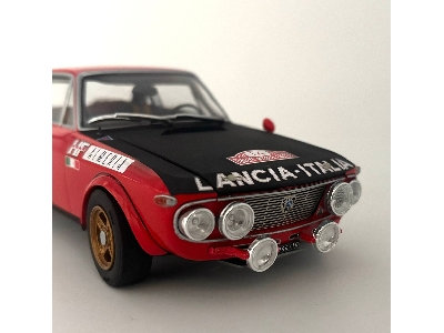 Lancia Fulvia HF Rally - image 8