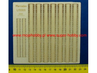 Mercedes 1500s - Laser Cut Frames, Details - image 1