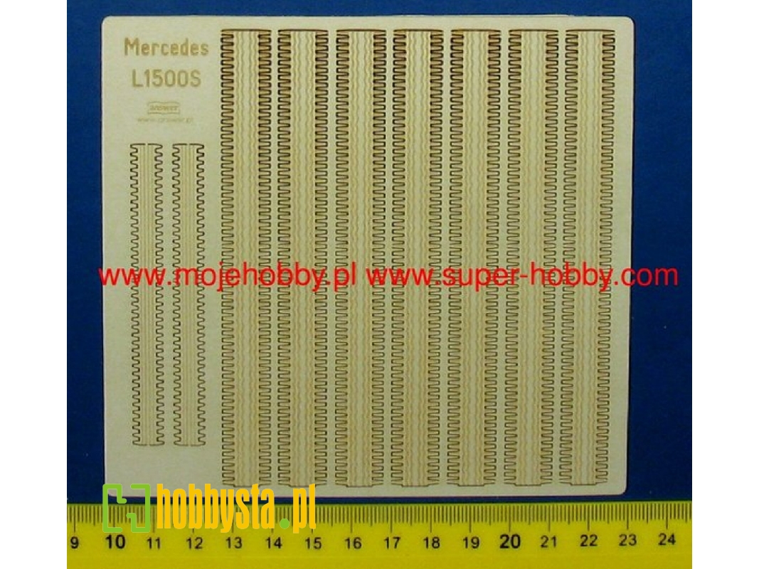 Mercedes 1500s - Laser Cut Frames, Details - image 1