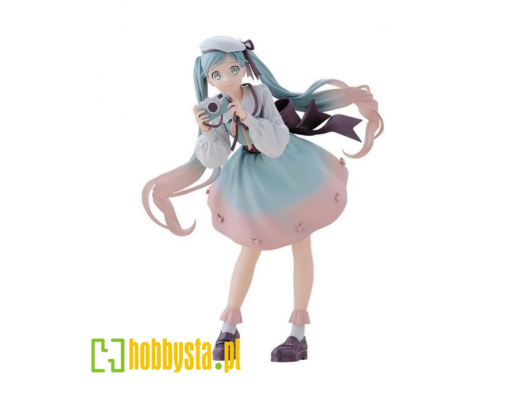 Banpresto Hatsune Miku Holiday Memories - Hatsune Miku (Camera) - image 1