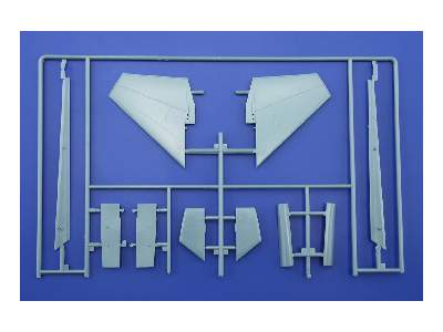 Su-27 1/48 - image 10