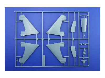 Su-27UB 1/48 - image 10