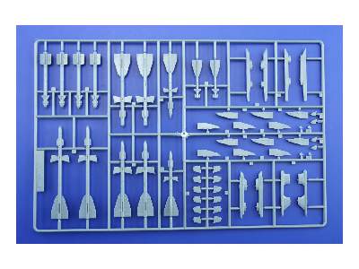 Su-27UB 1/48 - image 13