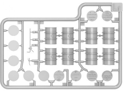 Finnish And Soviet Wwii Pilots With Accessories (6 Figures) - image 2