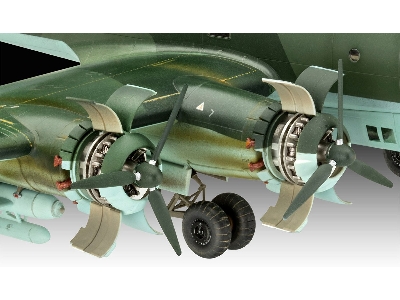 Focke Wulf Fw-200 C-5 / C-8 Condor - image 8