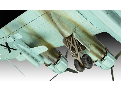 Focke Wulf Fw-200 C-5 / C-8 Condor - image 9