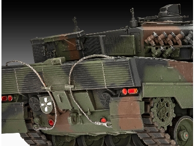 70 Years German Bundeswehr: Leopard 2a6a2 Exclusive Edition With Book - image 6