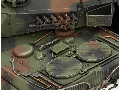 70 Years German Bundeswehr: Leopard 2a6a2 Exclusive Edition With Book - image 7